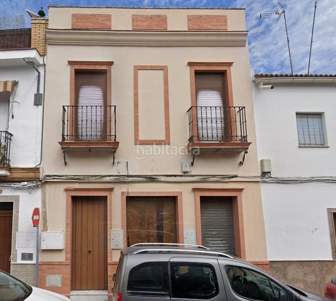 Foto 98dcf199-1d8b-4c0b-b523-7ab72eb75455. Casa aparellada a Palma del Condado (La)