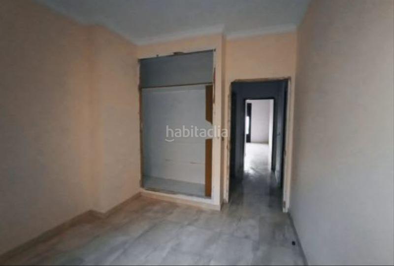 Foto ddfd23a7-4bf9-456e-a27a-9cec15205348. Casa aparellada a Palma del Condado (La)