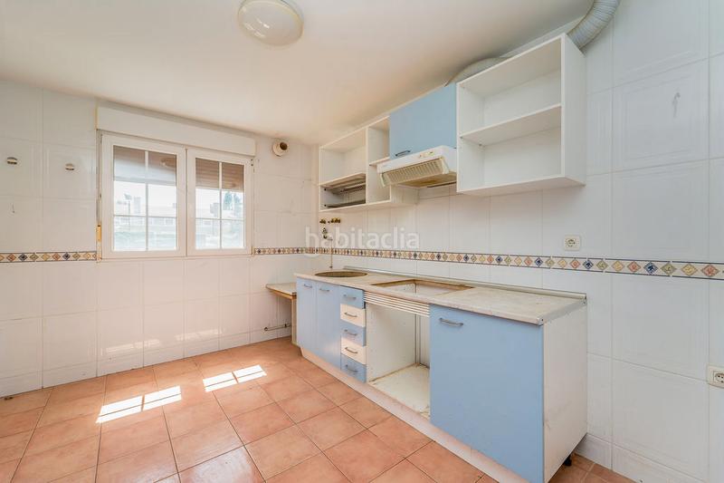 Foto 76147e3f-317d-4e0f-ae4f-8d34fa2f789d. Casa pareada solvia inmobiliaria chalet adosado en Grijota