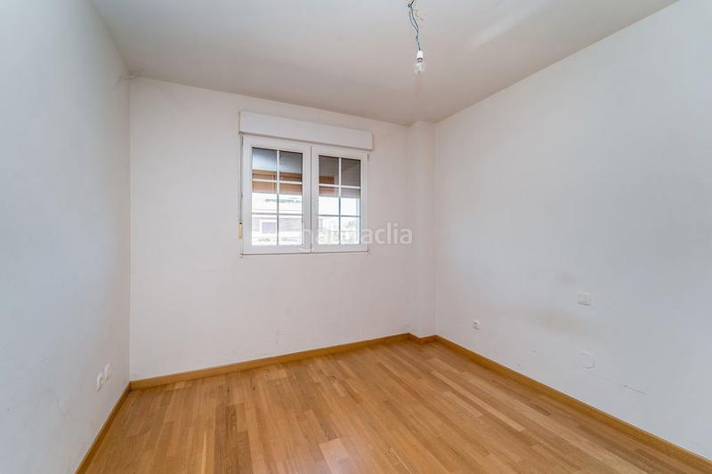 Foto aba2dbbf-81a4-40a3-9ee5-e11853b62fae. Casa pareada solvia inmobiliaria chalet adosado en Grijota