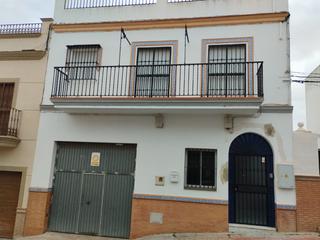 Pis  C/ alcalá la real. Solvia inmobiliaria  piso alcalá de guadaira