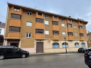 Piso  C/ sagrada familia. Solvia inmobiliaria  piso pradoluengo