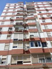 Pis  C/ puerto rico. Solvia inmobiliaria  piso sevilla