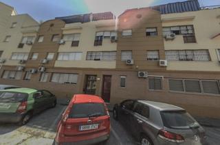 Appartement  C/ doctor lara gómez. Solvia inmobiliaria  piso dos hermanas