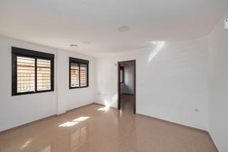 Appartement  C/ lolita miralles esteve. Solvia inmobiliaria  piso elda