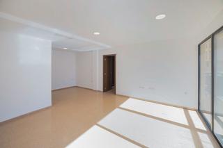 Pis  C/ lolita miralles esteve. Solvia inmobiliaria  piso elda