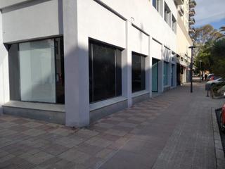 Location Local commercial  C/ catalunya. Solvia inmobiliaria  locales reus