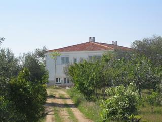 Xalet  C/ dehesa la jara baja. Solvia inmobiliaria  casa chinchón