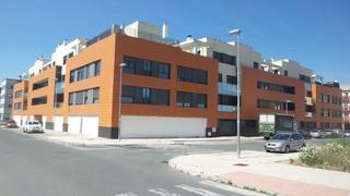 Pis  C/ pobladores. Solvia inmobiliaria  piso camas