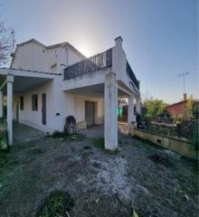 Chalet  C/ joaquim agut. Solvia inmobiliaria  chalet independiente fonollosa