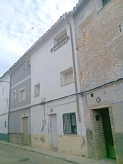 Casa aparellada  C/ linares. Solvia inmobiliaria  chalet adosado samper de calanda