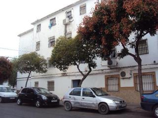 Etagenwohnung  C/ almendro. Solvia inmobiliaria  piso sevilla