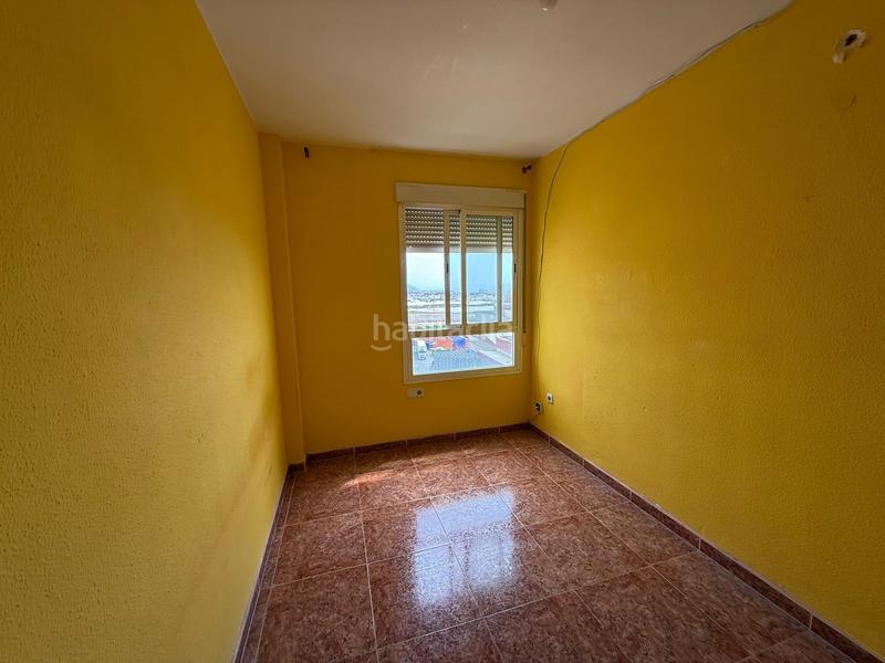 Foto 5278b16b-07ad-4523-8059-f17f4445c6e3. Appartamento con parcheggio in puebla de Vícar Vícar