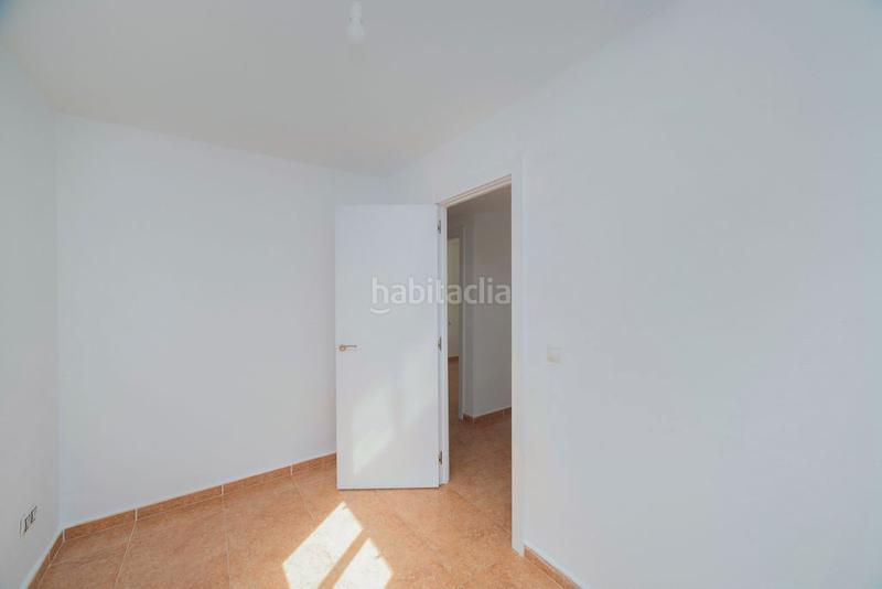 Foto 17e63167-1624-4271-bd2d-b5a09c9805b6. Pis amb piscina a Haygon-Universidad Sant Vicent del Raspeig