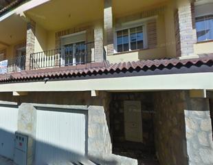 Casa pareada  C/ olivos. Solvia inmobiliaria  chalet adosado sotillo de la adrada