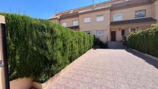 Casa aparellada  C/ laguna de gallocanta - ur. cumbres calicanto. Solvia inmobiliaria  chalet adosado chiva