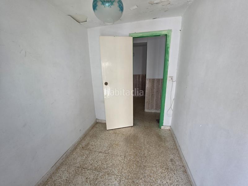 Foto e8b3f4bf-1469-471d-b2a2-2fab05d9ab2d. Chalet in Cabra