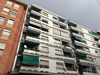 Pis  Av andalucia. Solvia inmobiliaria  piso linares