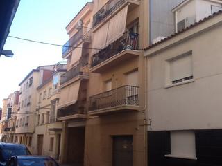 Pis  C/ villarroel. Solvia inmobiliaria  piso calafell