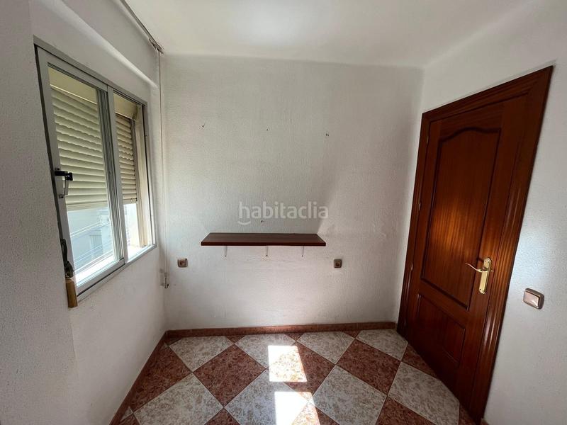 Foto 095af7bb-d898-45c7-a39b-f3e642582e97. Piso solvia inmobiliaria piso en San Alberto - La Alcubilla - Florisol Málaga