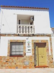 Casa bifamiliare  C/ colón. Solvia inmobiliaria  chalet adosado sanctispíritus