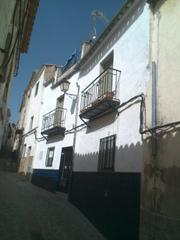 Xalet  C/ los ojos. Solvia inmobiliaria  casa martos