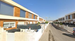 Casa aparellada  C/ creta. Solvia inmobiliaria  chalet adosado santa pola