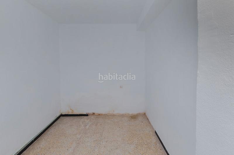 Foto 03fef4e4-93b5-447e-95a3-9ee6eb972b4c. Flat in La Chanca - Pescadería Almería