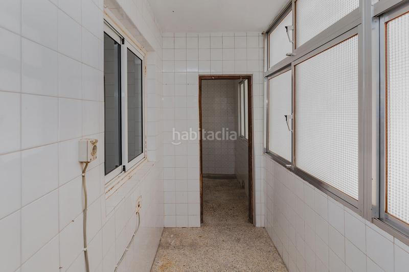 Foto f87d4dc7-a3b3-4bb1-a38c-827cbf953420. Flat in La Chanca - Pescadería Almería