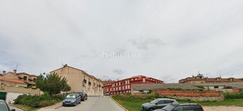 Foto 10c374e9-d0aa-4bca-931d-2f8f046e83b3. Edifici a Espirdo