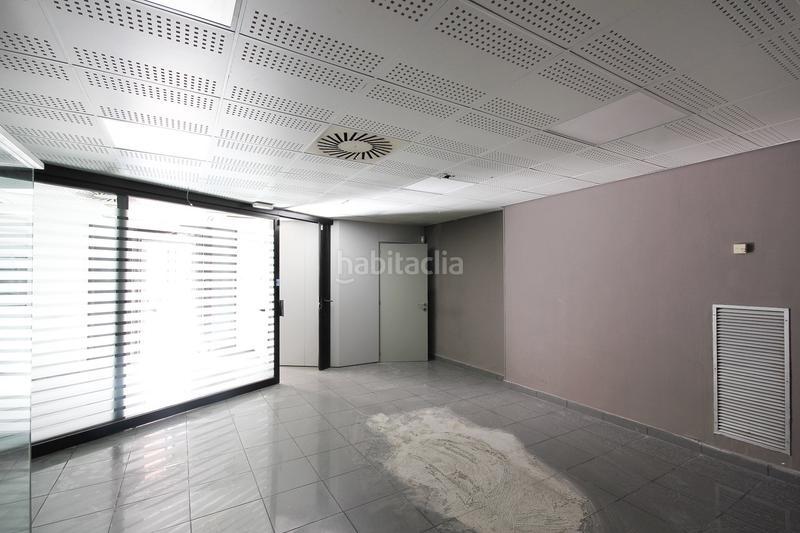 Foto 43c04c86-4589-4c41-9b6f-726ae142cc25. Local commercial dans Riu Sud Santa Coloma de Gramenet