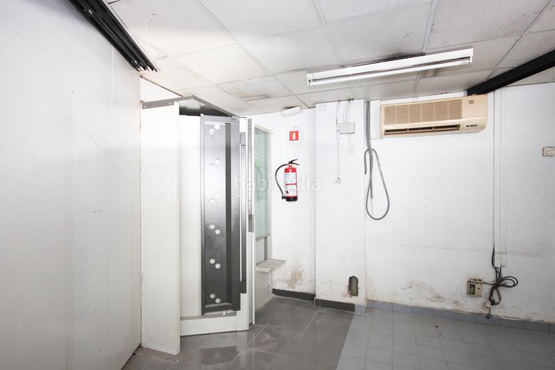 Foto a3f00a58-0558-438b-8160-723ab554a8ed. Local commercial dans Riu Sud Santa Coloma de Gramenet