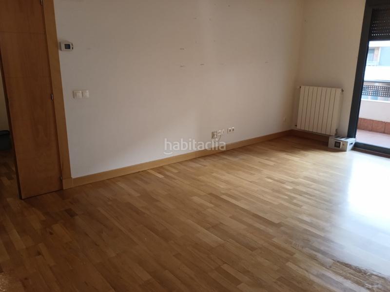 Foto ddaaa63f-fd14-4844-8de8-12f3041e4c63. Appartamento con piscina in Yebes - valdeluz Yebes