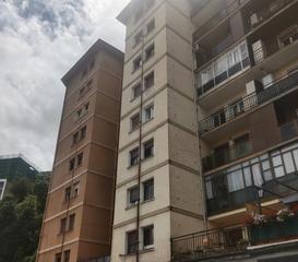 Appartement  C/ manuel calvo. Solvia inmobiliaria  piso portugalete
