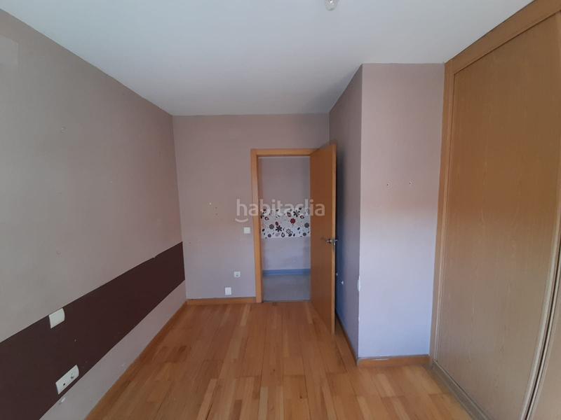 Foto cb5fb561-6e4d-4096-b9cf-bf2a6b17d600. Pis a Villaverde Alto Madrid