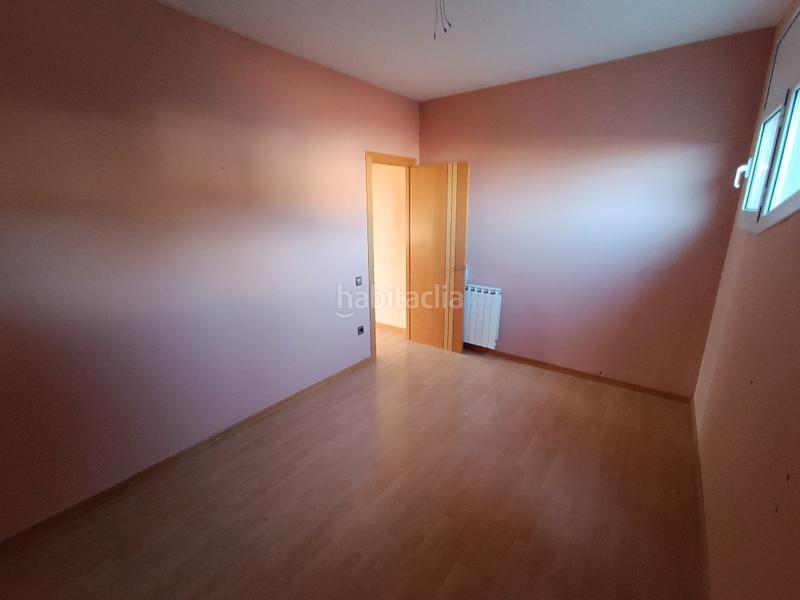 Foto 9e87b1cd-3e32-4818-bcbb-79b007b9a9d1. Chalet solvia inmobiliaria chalet independiente en Castellar del Vallès