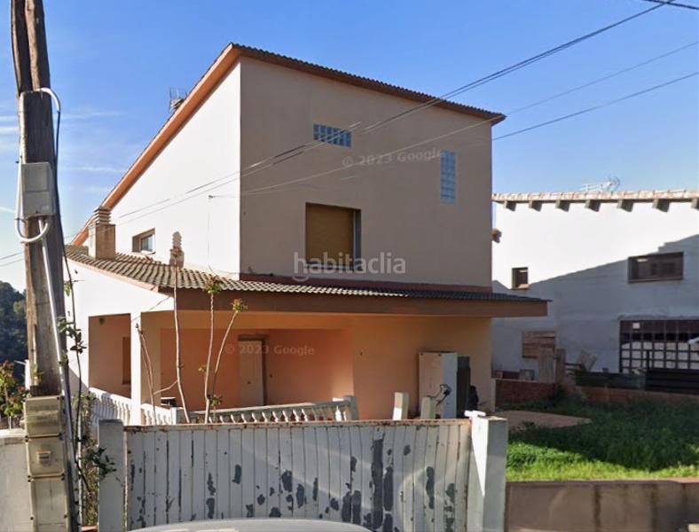 Foto d4c2f2e4-be45-4248-8adf-0cdc9f20d48a. Chalet solvia inmobiliaria chalet independiente en Castellar del Vallès