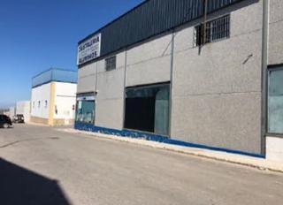 Nave industrial en C/ Alfareros