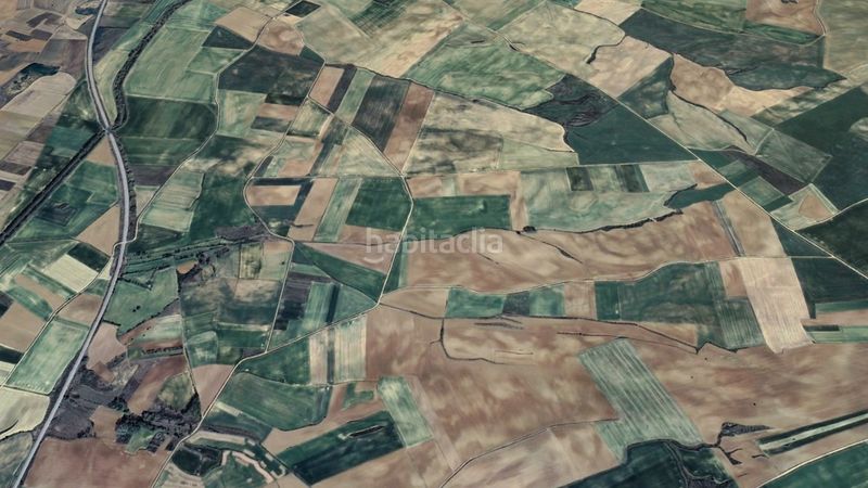 Foto 25b3dc63-987f-4fc7-9ee4-4a0b4f7b3a46. Finca rústica a Sahagún