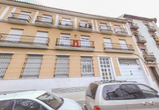 Rent Flat  C/ contra almirante delgado parejo. Solvia inmobiliaria  piso puente genil
