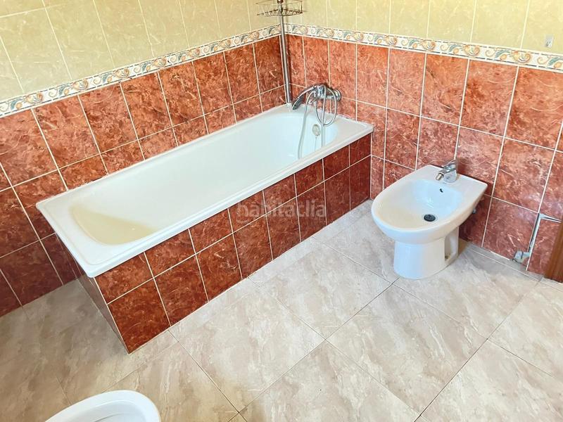 Foto c983e2e8-4d1d-4ca8-8b72-db1a23d2770e. Xalet a Lucena del Puerto