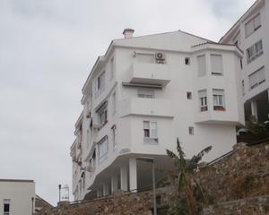 Piso  C/ carlos  posac mon. Solvia inmobiliaria  piso ceuta