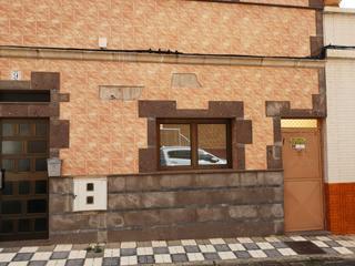 Local Comercial  C/ hermanos vega. Solvia inmobiliaria  locales palmas de gran canaria las