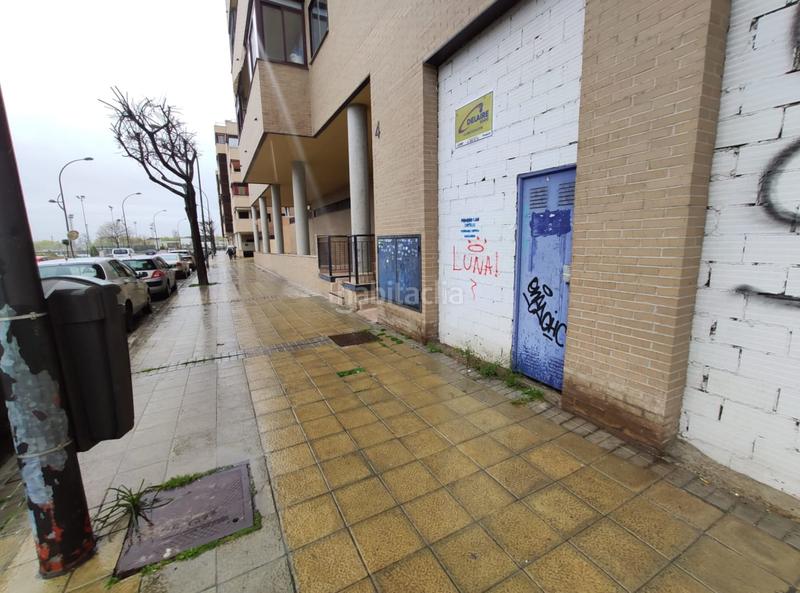 Foto f0bfff4f-c7ce-49c4-a2f8-519640304a84. Affitto locale commerciale in El Bercial Getafe