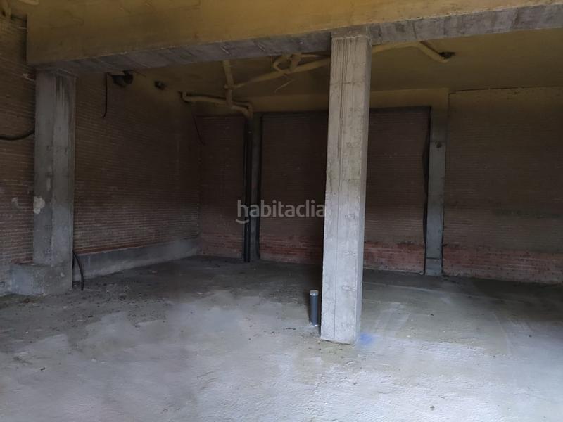 Foto ab759d54-fbee-4a40-a0f7-afef0bc1ad26. Rent business premise in El Bercial Getafe