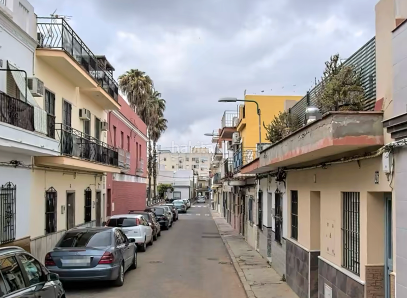 Foto ac6e149c-3b82-4fe4-b540-89fed5fbcf6b. Chalet in Bellavista Sevilla