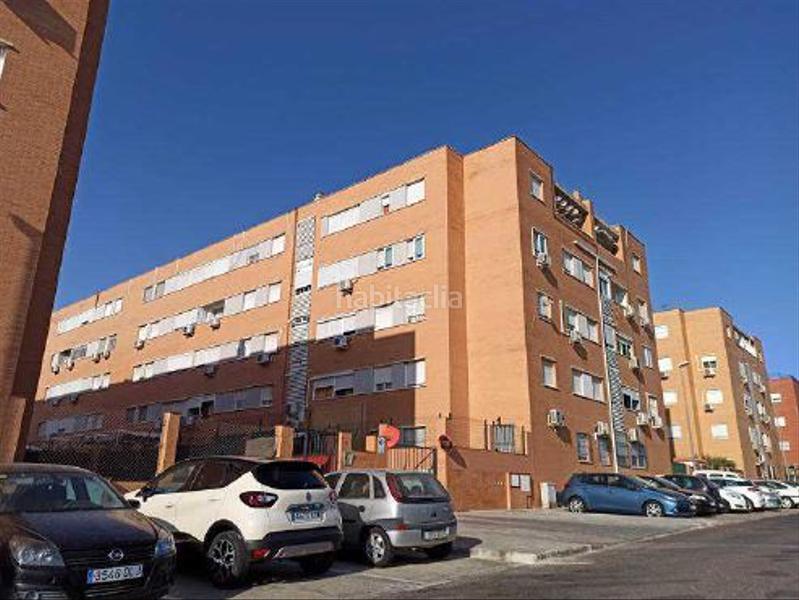 Foto 406a1b15-f72b-41e4-a9c7-3c1242cbc9b4. Aparcament cotxe a San Jose de la Rinconada