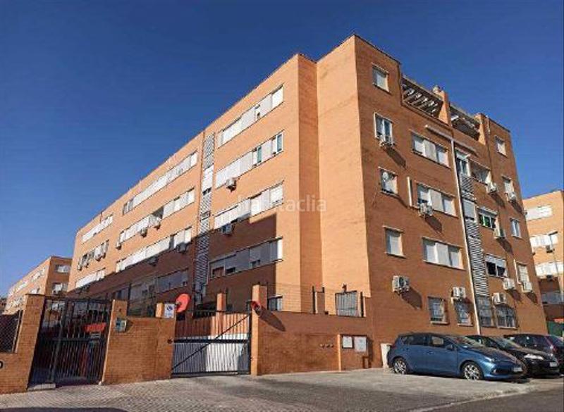 Foto d05385db-2af9-4e89-ba68-e18a8487e136. Aparcament cotxe a San Jose de la Rinconada