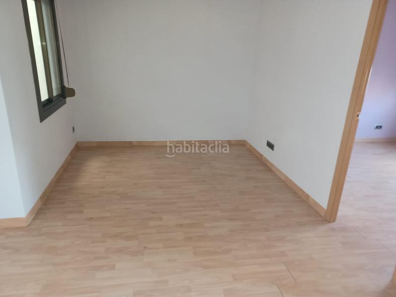 Foto 272c6347-8178-4c39-92bd-8fef8a9bf09b. Appartamento in Centre Santa Coloma de Gramenet