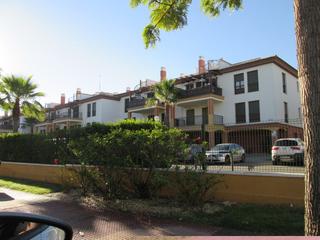 Flat  Av juan pablo ii. Solvia inmobiliaria  piso ayamonte